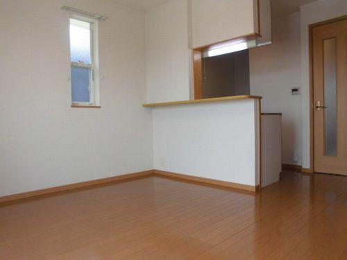 神戸市西区玉津町出合アパート リビング