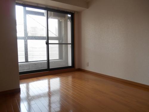 明石市野々上マンション リビング