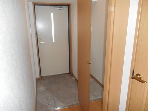 明石市野々上マンション 玄関