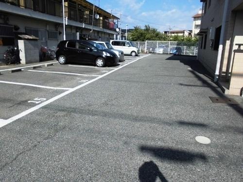 サンハイツ大畑 駐車場