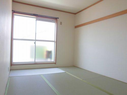 神戸市西区伊川谷町潤和アパート リビング