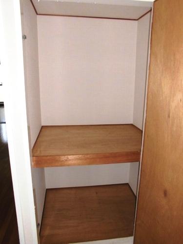 明石市樽屋町マンション 収納