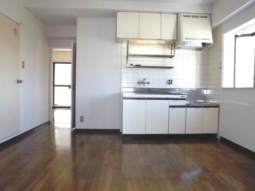 明石市樽屋町マンション リビング