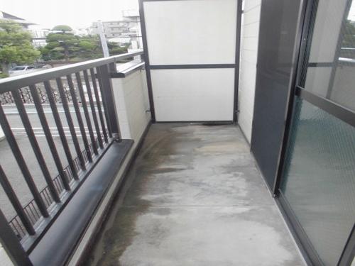 明石市山下町アパート バルコニー