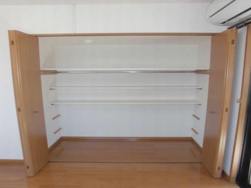 明石市樽屋町マンション 収納