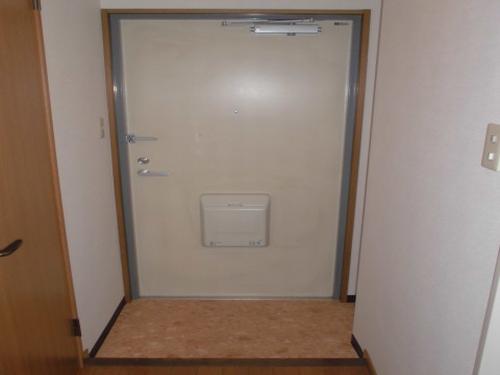 明石市樽屋町マンション 玄関