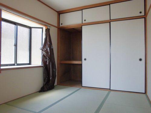 神戸市西区伊川谷町有瀬マンション リビング