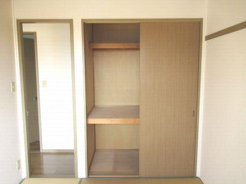 フェスタ山崎　 収納