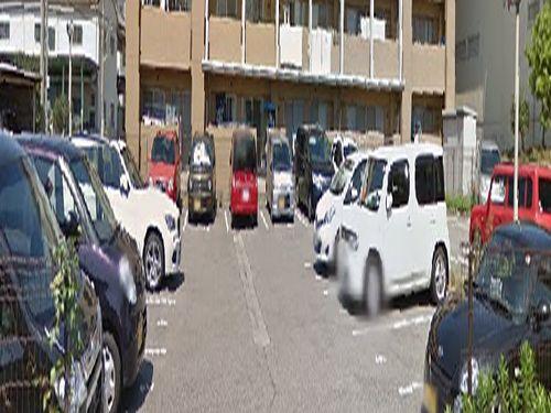 神戸市西区玉津町居住マンション 駐車場
