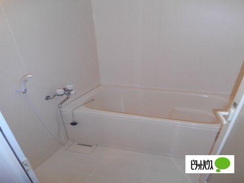 神戸市西区小山マンション バス／シャワー