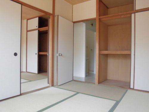明石市東山町マンション リビング