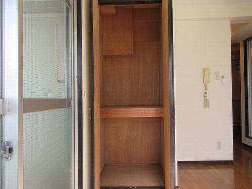 N-CUBE TARUYAMACHI 収納