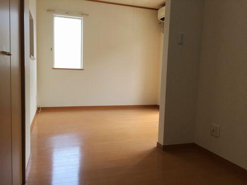 神戸市西区小山アパート リビング