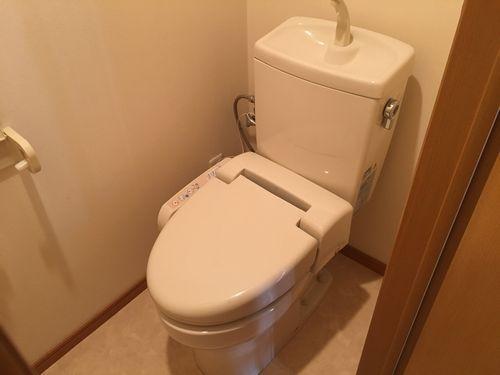 神戸市西区小山アパート トイレ