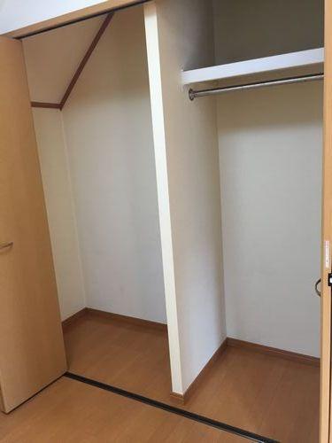 神戸市西区小山アパート 収納