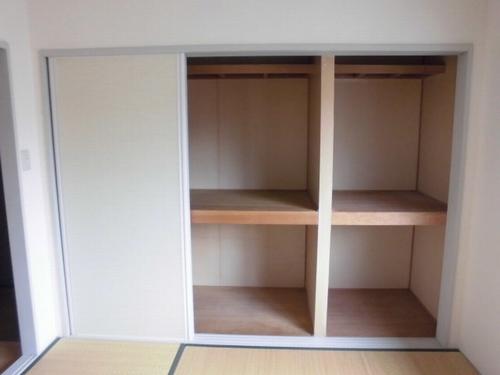 神戸市西区上新地アパート 収納
