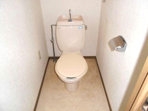 明石市田町アパート トイレ
