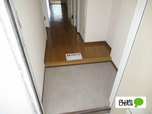 明石市東野町マンション 玄関