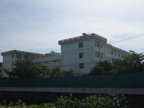 明石市立藤江小学校：668m