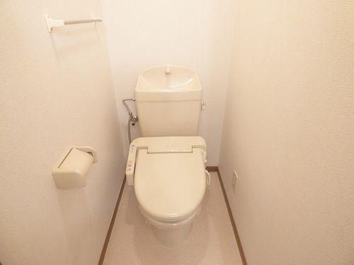 神戸市西区小山アパート トイレ