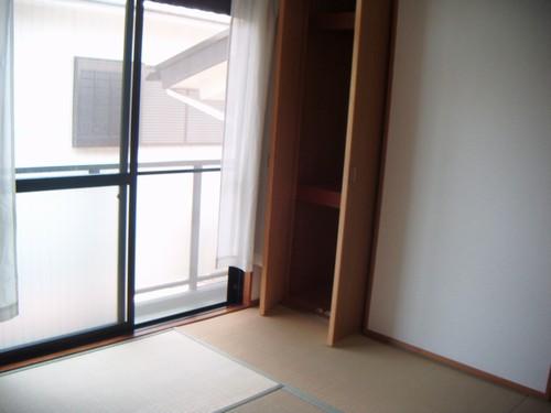 神戸市西区長畑町マンション 収納