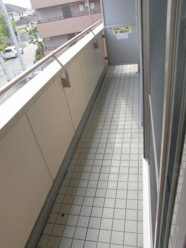 神戸市西区王塚台マンション バルコニー