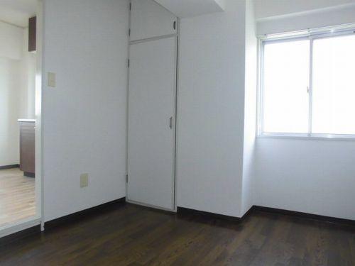 明石市樽屋町マンション リビング