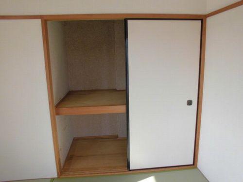神戸市西区北別府マンション 収納
