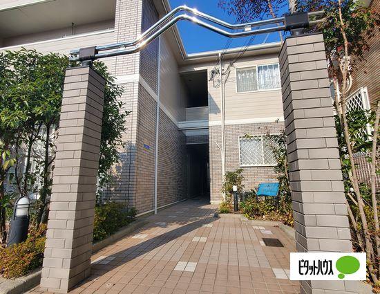 明石市日富美町アパート エントランス