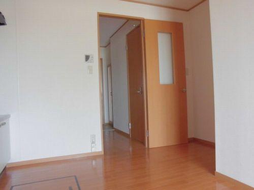 神戸市西区玉津町二ツ屋アパート リビング