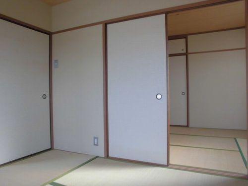 明石市大久保町谷八木マンション リビング
