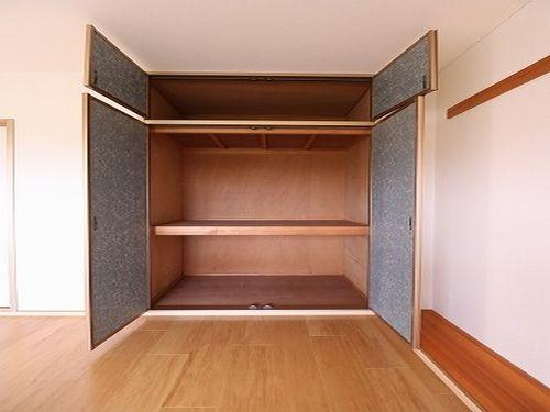 明石市大久保町大久保町アパート 収納