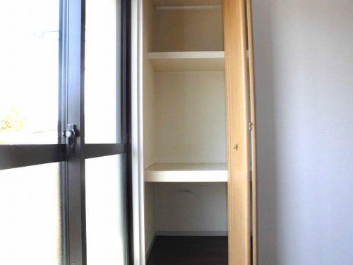 神戸市西区宮下アパート 収納