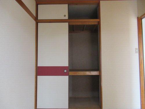 ロイヤルハイツ太寺 収納