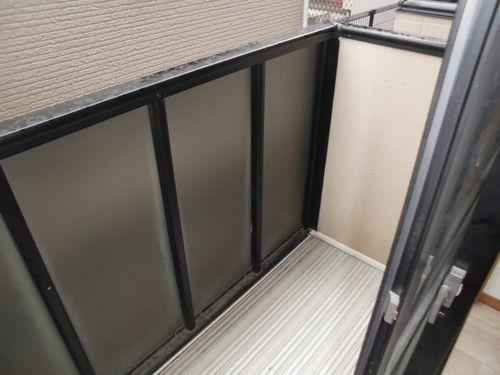 神戸市西区玉津町出合アパート バルコニー