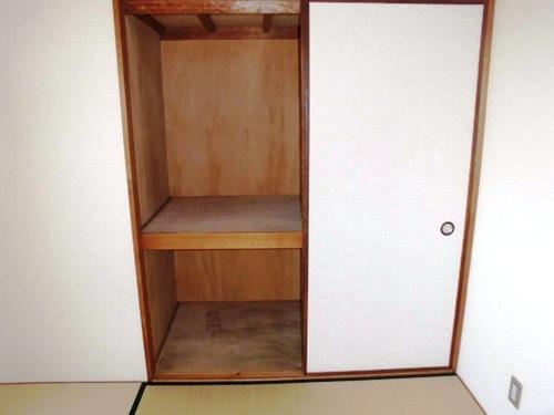明石市樽屋町マンション 収納