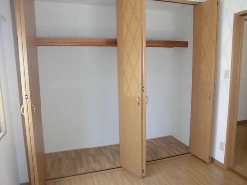 神戸市西区持子アパート 収納