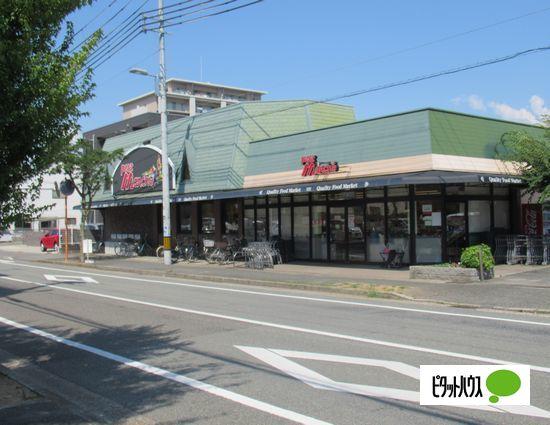 プチマルシェ西新町店：126m