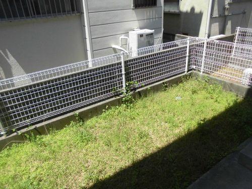 明石市東藤江アパート 庭