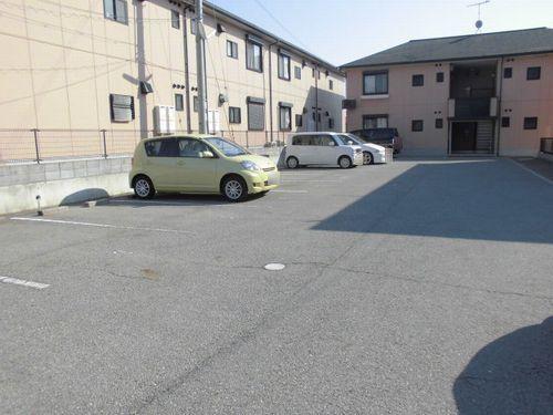 明石市大久保町西島アパート 駐車場