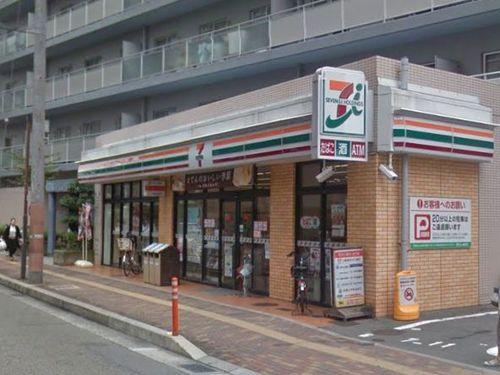セブンイレブン明石大明石町店：258m