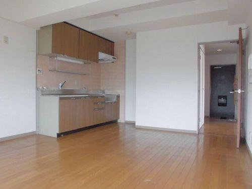 明石市鷹匠町マンション リビング