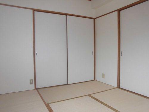 神戸市西区伊川谷町潤和マンション 室内