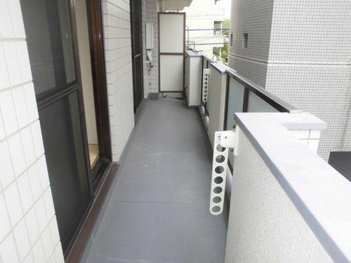 神戸市西区伊川谷町潤和マンション バルコニー