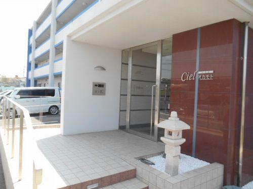 神戸市西区玉津町出合マンション エントランス