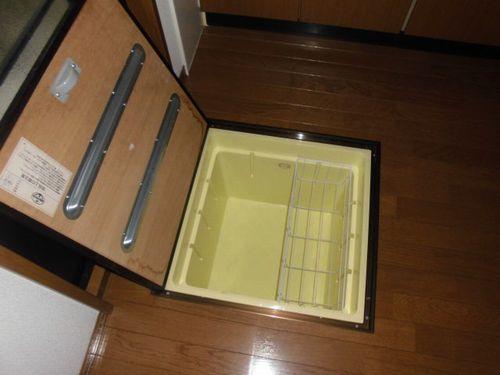 ドゥメゾン北井 収納