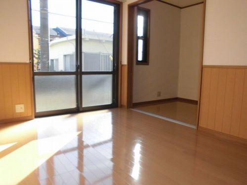 明石市林崎町アパート リビング