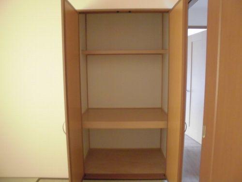 神戸市西区二ツ屋一戸建 収納
