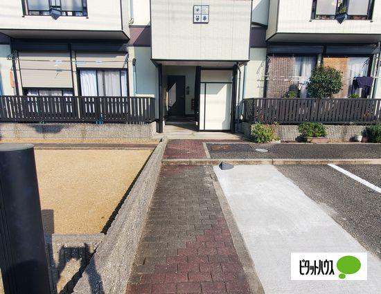 明石市太寺アパート エントランス