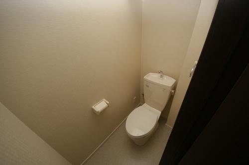 神戸市西区前開南町アパート トイレ